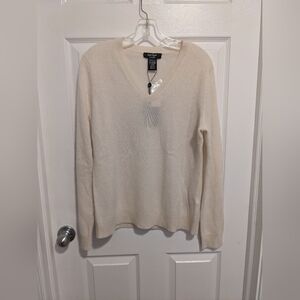 Lord and Taylor cashmere sweater